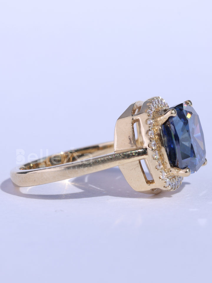 2.0CT Cushion Cut Sapphire Gemstone Halo Engagement Ring