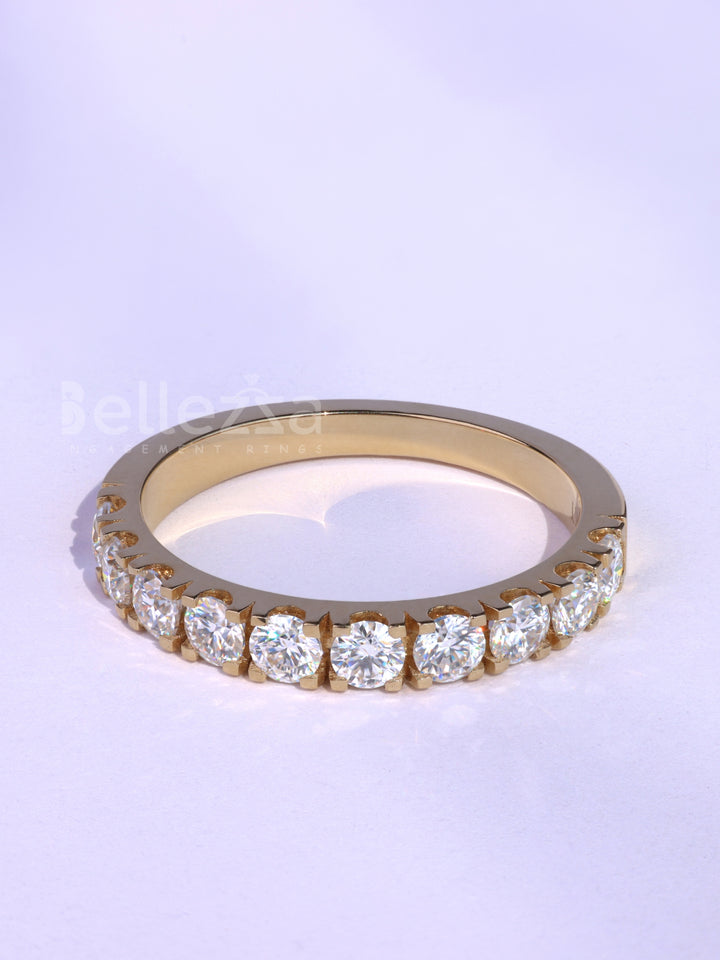 Round Cut Diamond Pave Setting Half Eternity Wedding Band