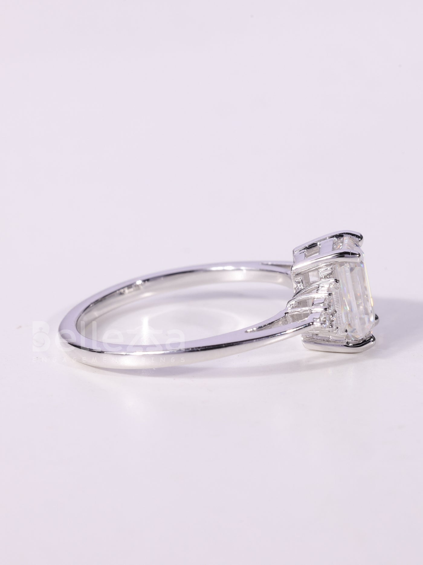 1.0CT-2.0CT Emerald Cut Cluster Diamond Engagement Ring