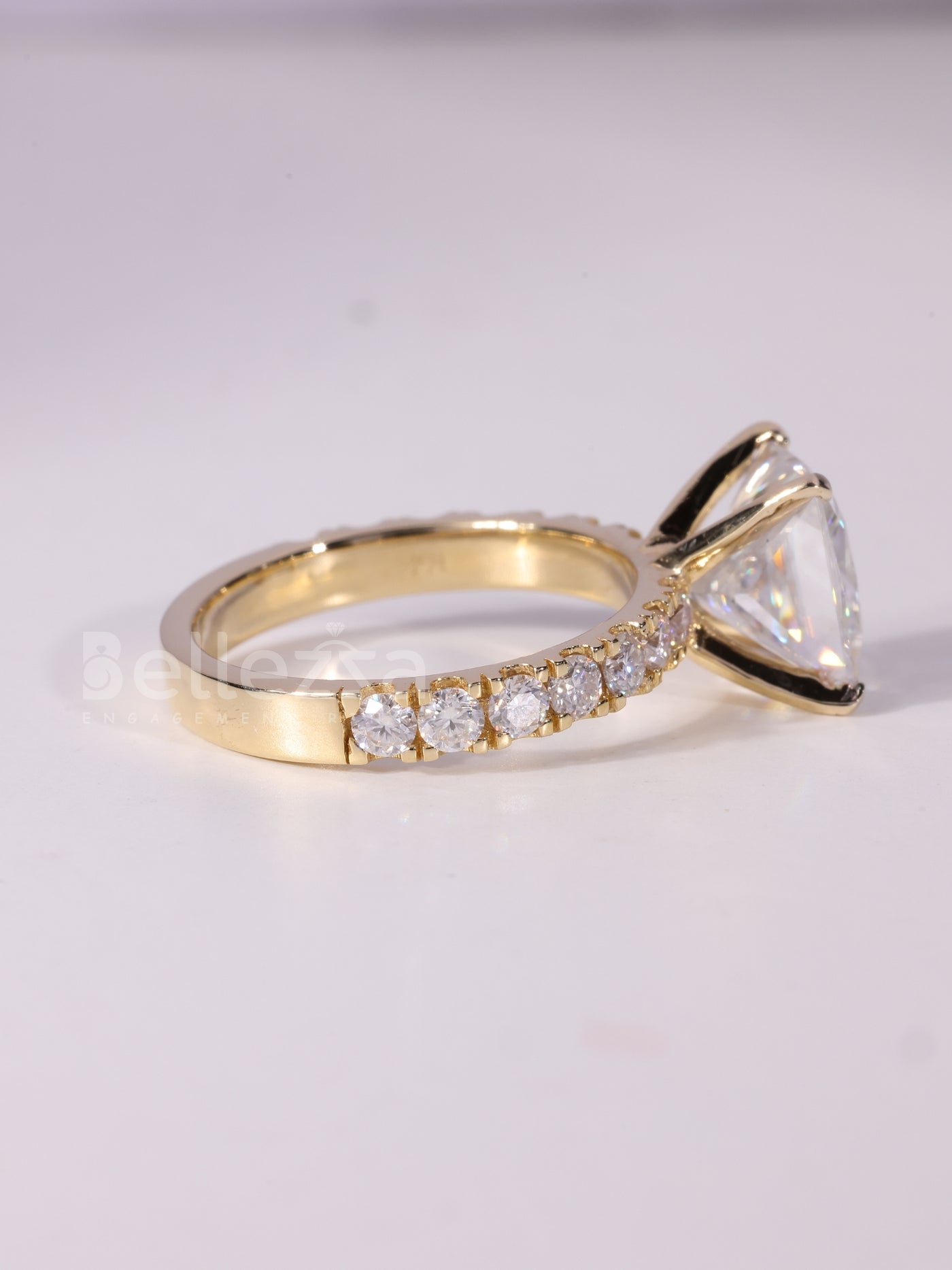 1.0CT-2.0CT Princess Cut Diamond Pave Setting Engagement Ring