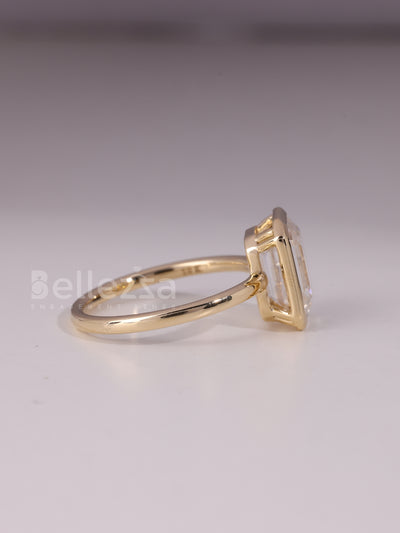 1.50CT-2.50CT Emerald Cut Bezel Setting Engagement Ring