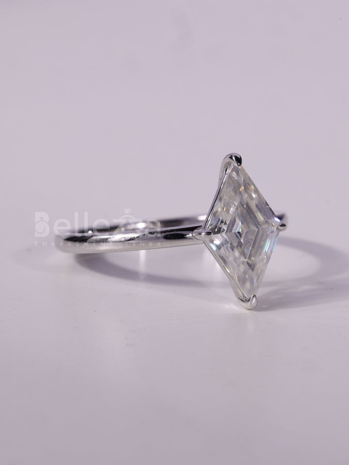 1.0CT Kite Cut Diamond Solitaire Moissanite Engagement Ring