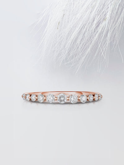 Round Cut Single Prong Diamond Wedding Band For Her