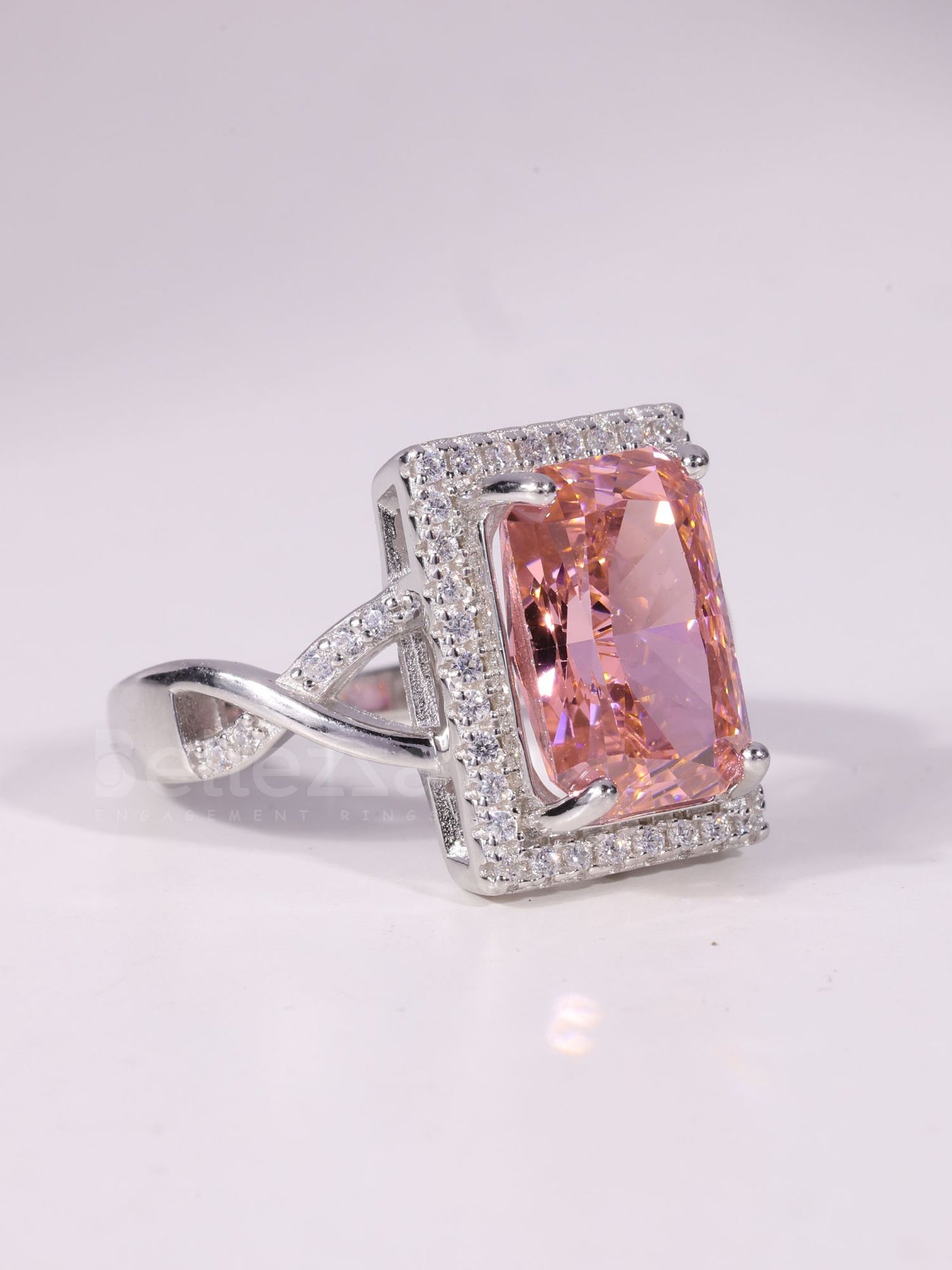 2.00CT-3.0CT Radiant Cut Orangy Pink Diamond Engagement Ring