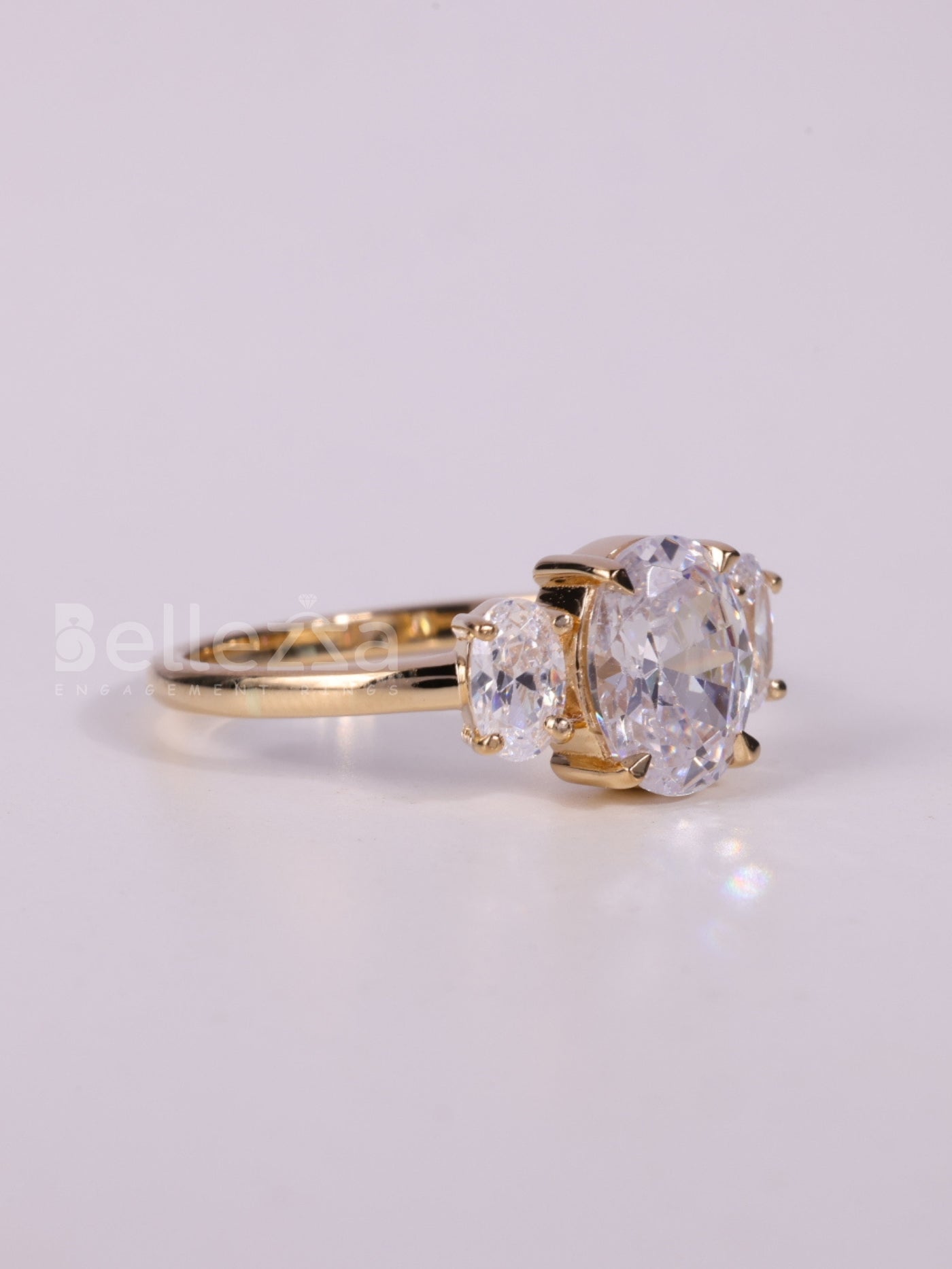 1.0CT-2.0CT Oval Cut Three Stone Moissanite Engagement Ring