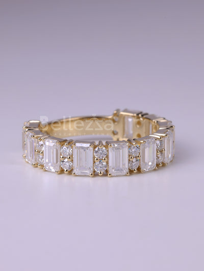 1.50TCW Emerald & Round Diamond Wedding Band