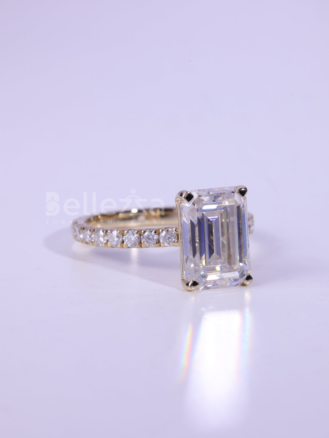 2.0CT-3.0CT Emerald Cut Diamond Pave Setting Engagement Ring