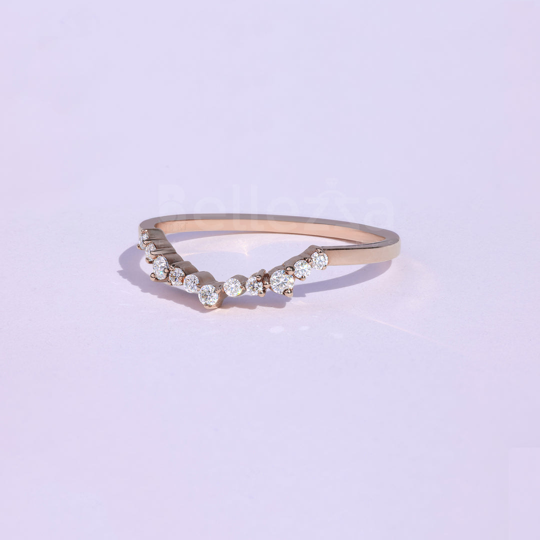 Round Brilliant Diamond Curved Wedding Band - Ready to Ship