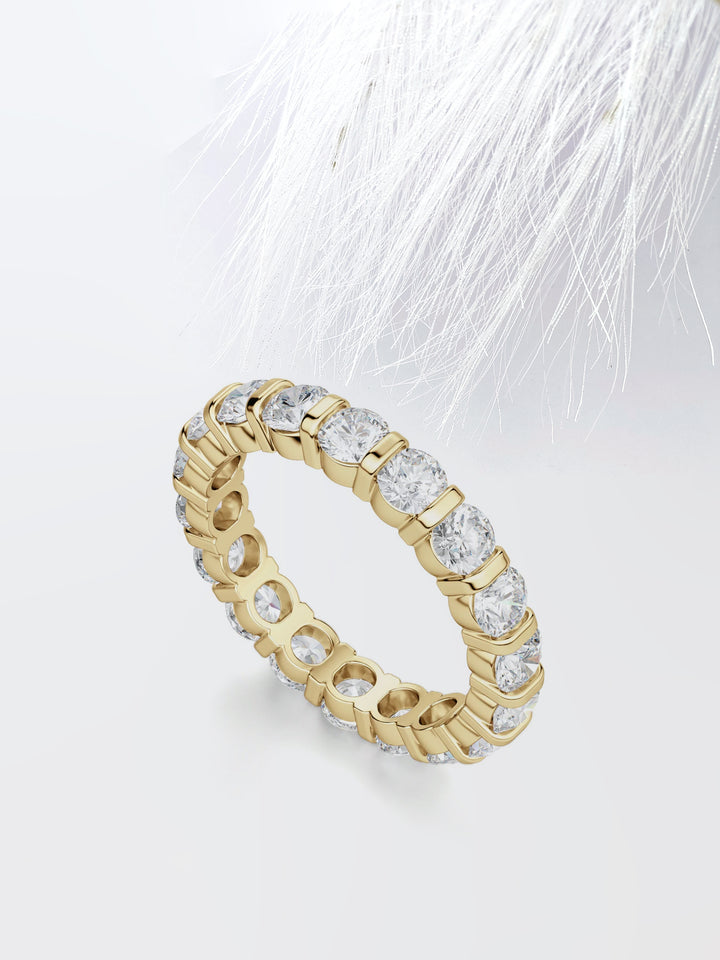 Round Cut Bar Set Diamond Wedding Band For Women