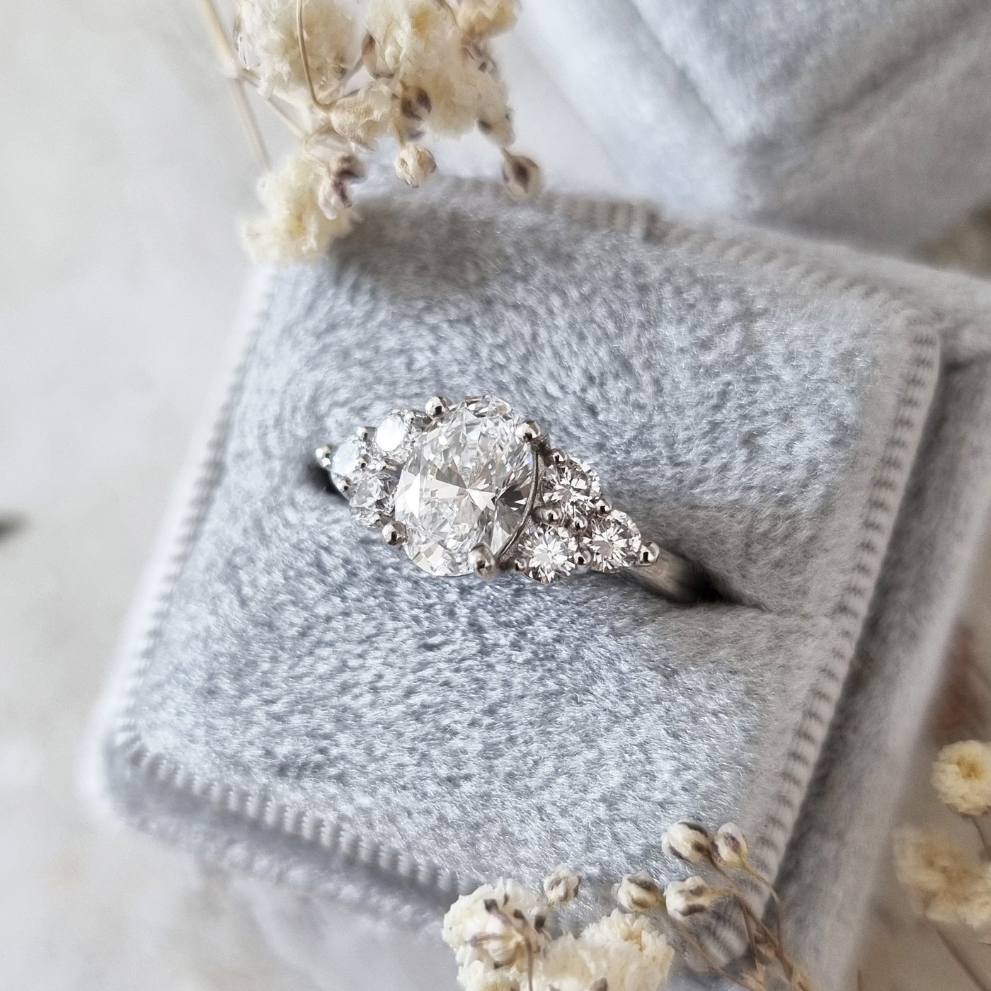 1.0-3.0 CT Oval Cut Cluster Lab Grown Diamond Engagement Ring