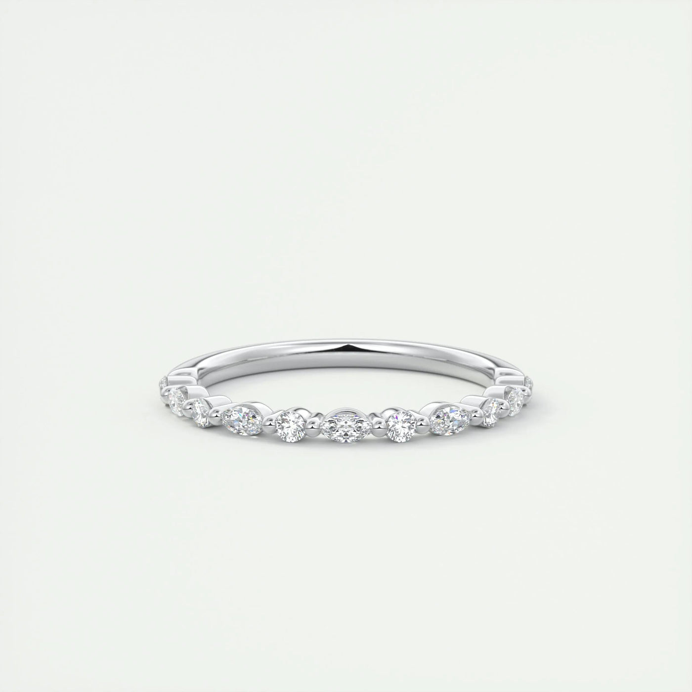 marquise-round-alternative-moissanite-wedding-band