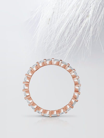 Round Cut Single Prong Diamond Wedding Band For Women