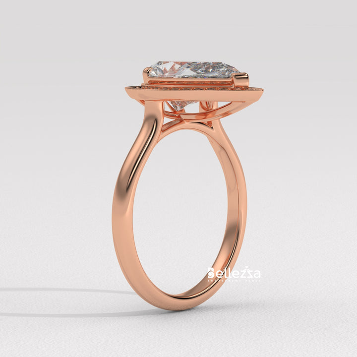 2.0-3.0CT Pear Cut Lab Grown Diamond Halo Setting Engagement Ring