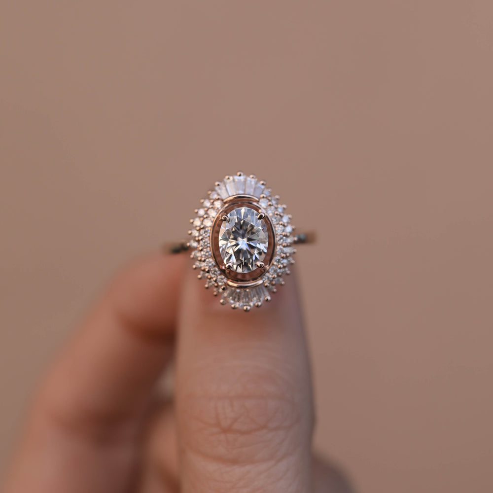 1.70CT Oval Moissanite Cluster Diamond Engagement Ring