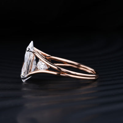 4.0 CT Pear Cut Three Stone Moissanite Diamond Engagement Ring