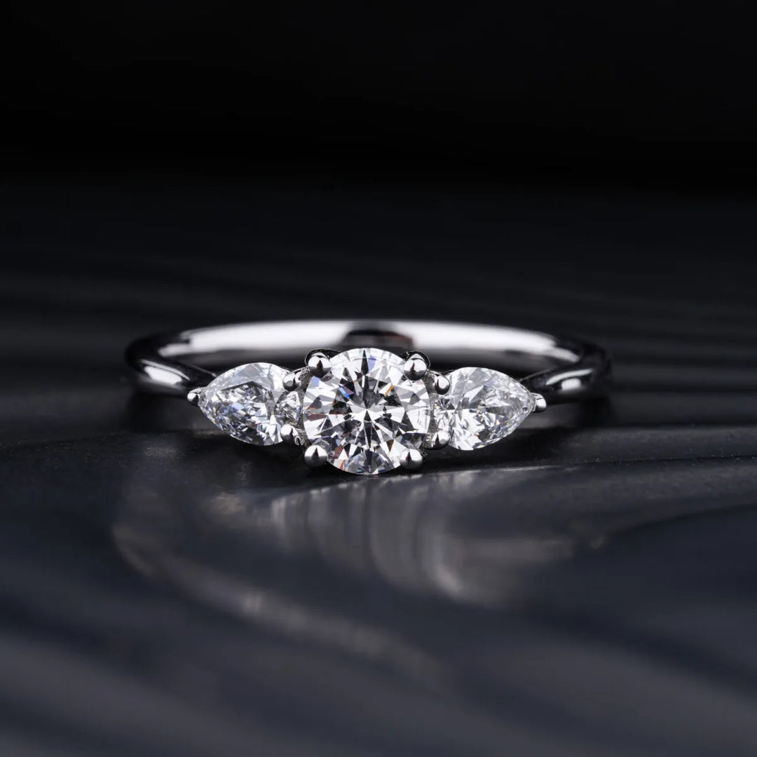 1.0 CT Round Cut Moissanite Three Stone Engagement Ring