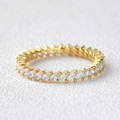 0-30-tcw-round-cut-dainty-pave-setting-moissanite-wedding-band