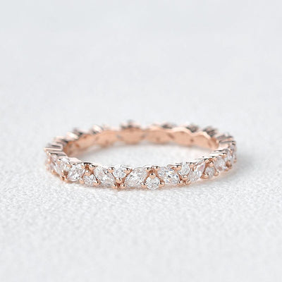 round-and-marquise-alternative-moissanite-wedding-band