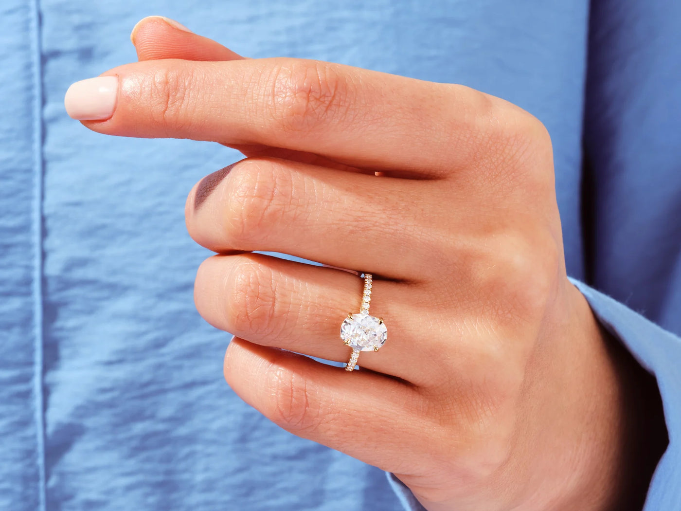 2.0CT Oval Diamond Pave Setting Moissanite Engagement Ring