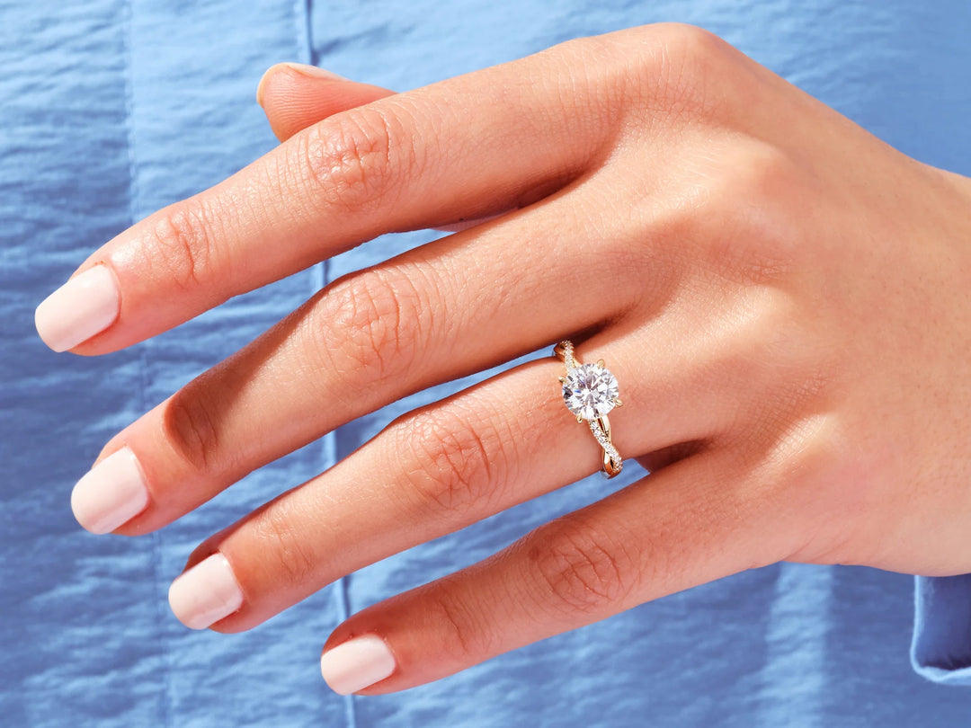1.0 CT Round Diamond Twisted Pave Setting Moissanite Engagement Ring