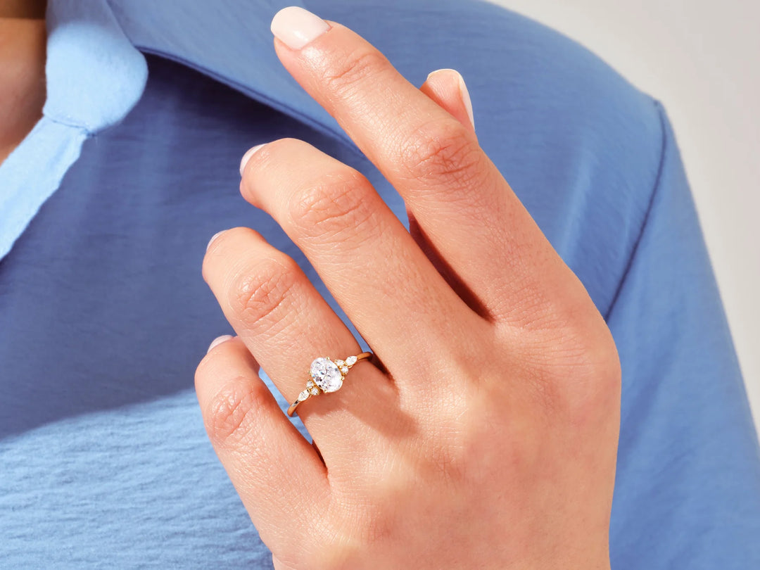 1.0 CT Oval Cut Diamond Cluster Setting Moissanite Engagement Ring