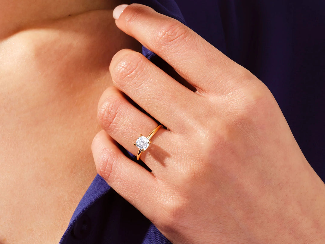 1.0CT Cushion Cut Solitaire Diamond Moissanite Engagement Ring