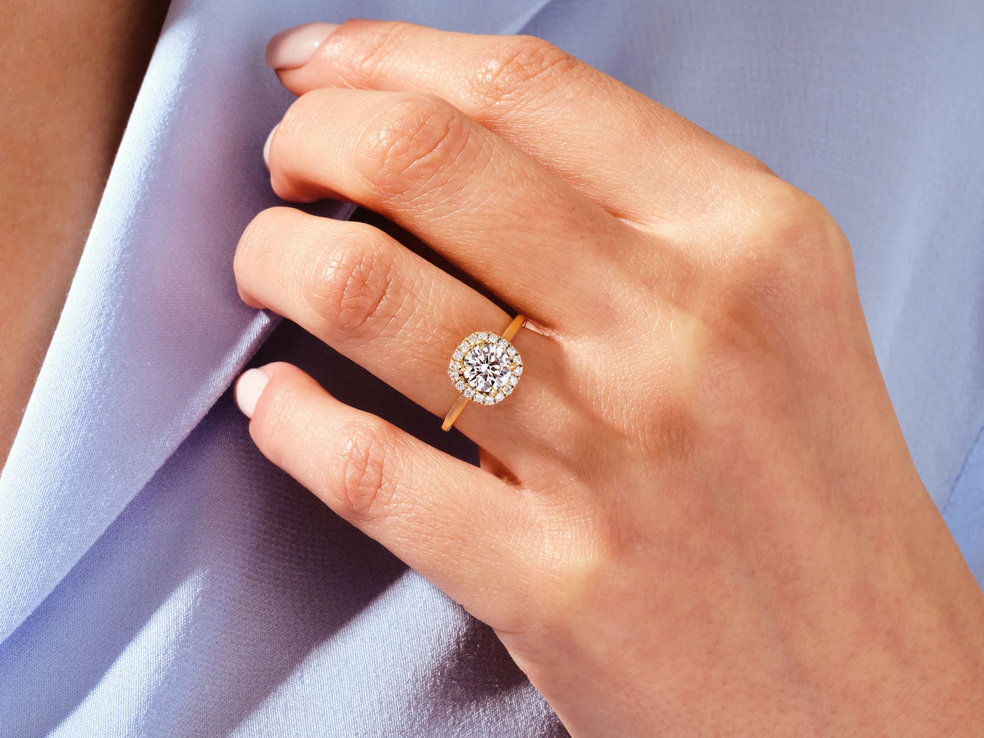 1.0CT Round Diamond Halo Setting Moissanite Engagement Ring