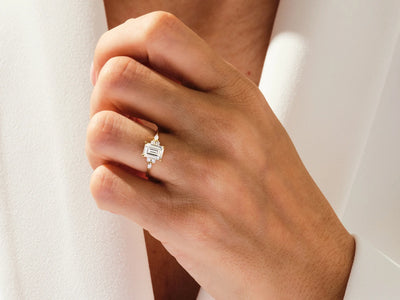 2.0CT Emerald Diamond Cluster Moissanite Engagement Ring