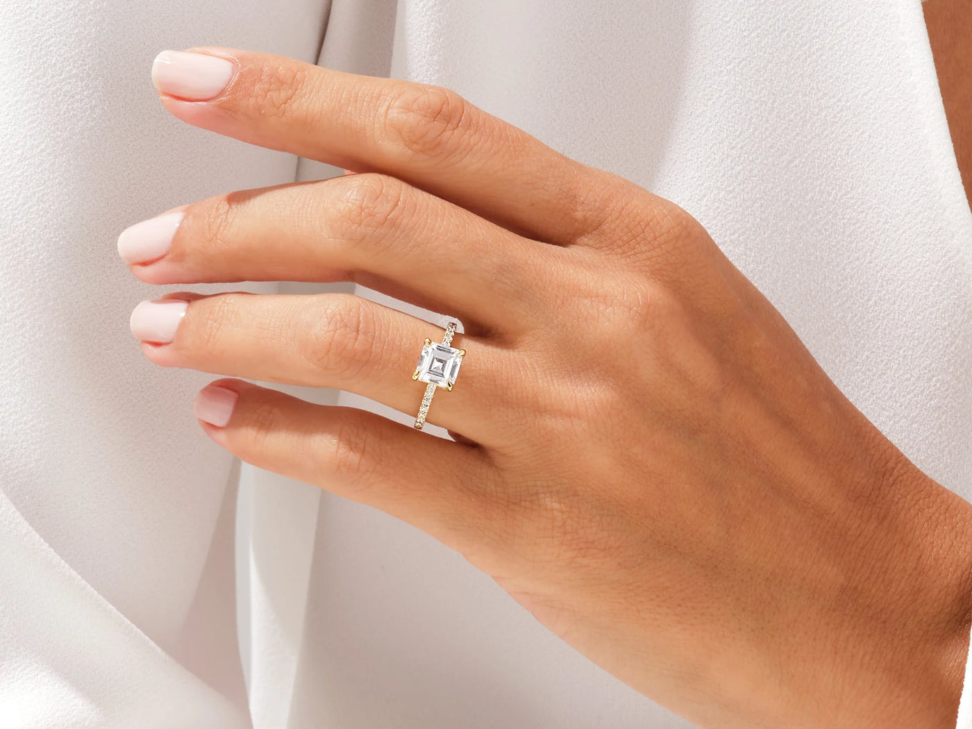 2.0CT Asscher Diamond Pave Setting Moissanite Engagement Ring