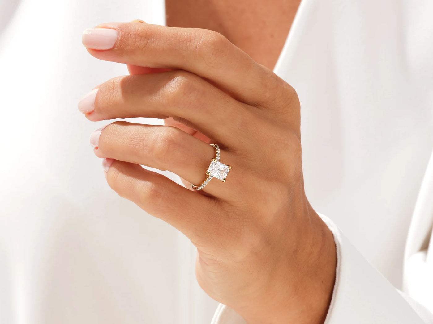 2.0CT Radiant Diamond Pave Setting Moissanite Engagement Ring