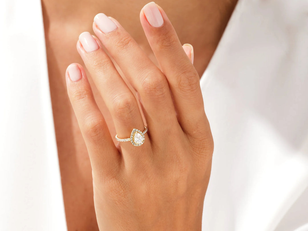 1.0CT Pear Diamond Halo Pave Setting Moissanite Engagement Ring
