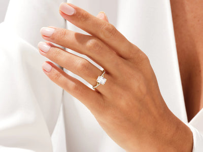 2.0CT Radiant Diamond Twisted Pave Setting Moissanite Engagement Ring