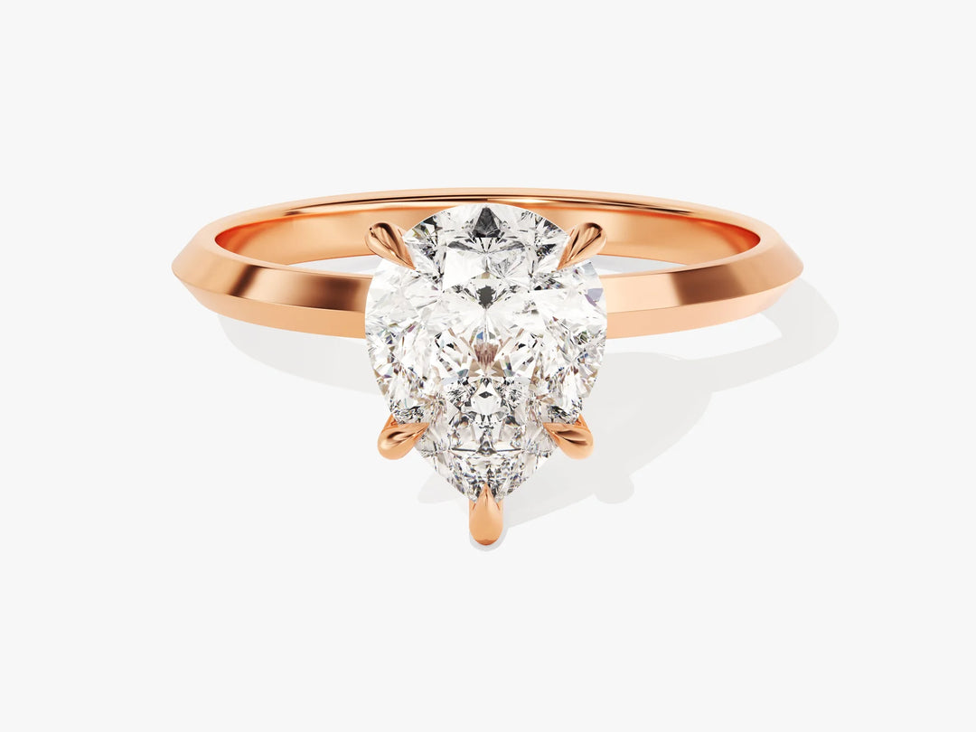 2.0CT Pear Diamond Kinfe Edge Solitaire Moissanite Engagement Ring