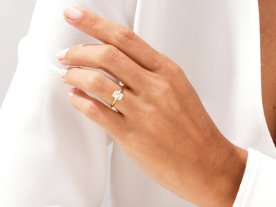 1.0CT Radiant Diamond Knife Edge Solitaire Moissanite Engagement Ring