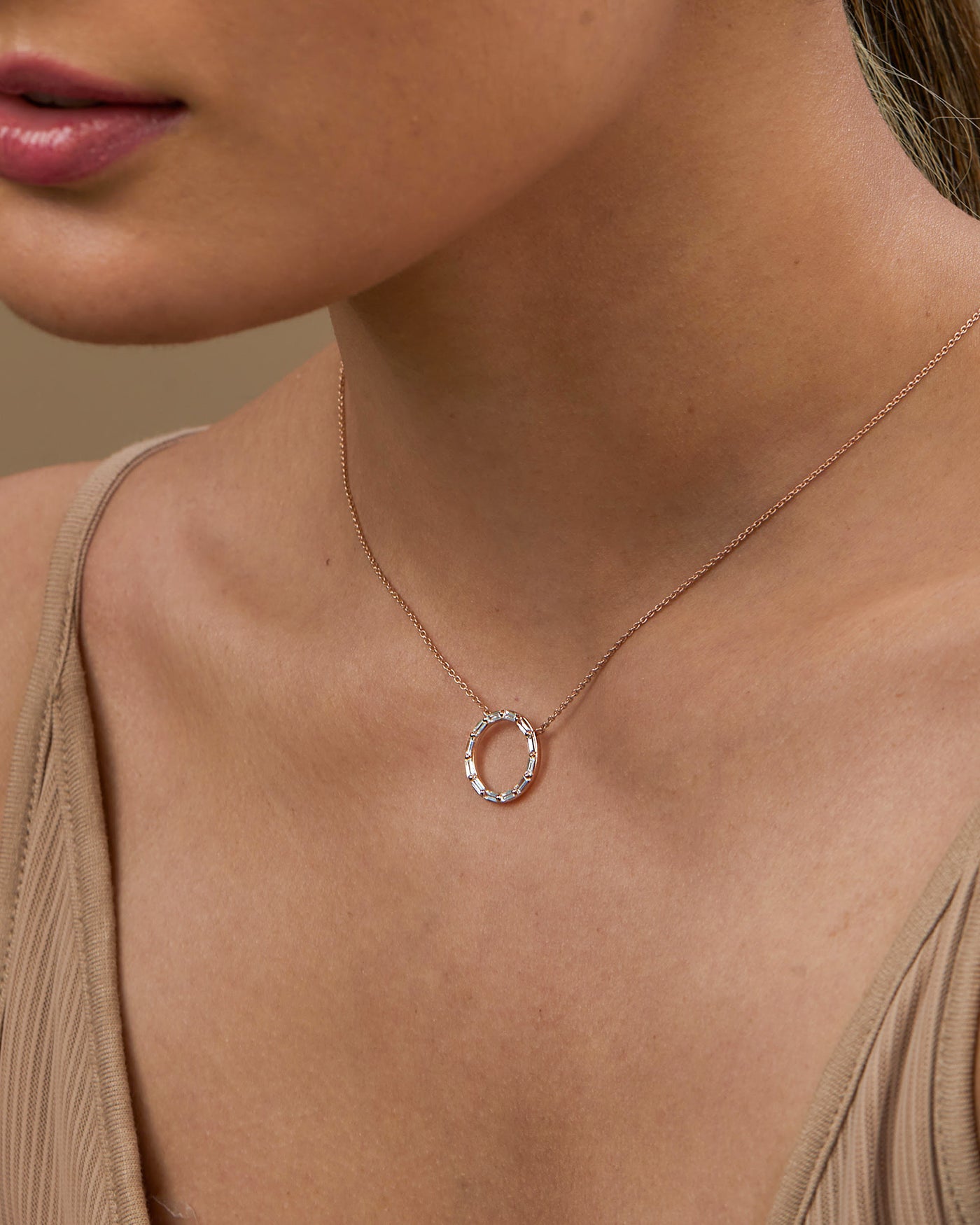 Baguette Cut Diamond Moissanite Circle Necklace (Medium)
