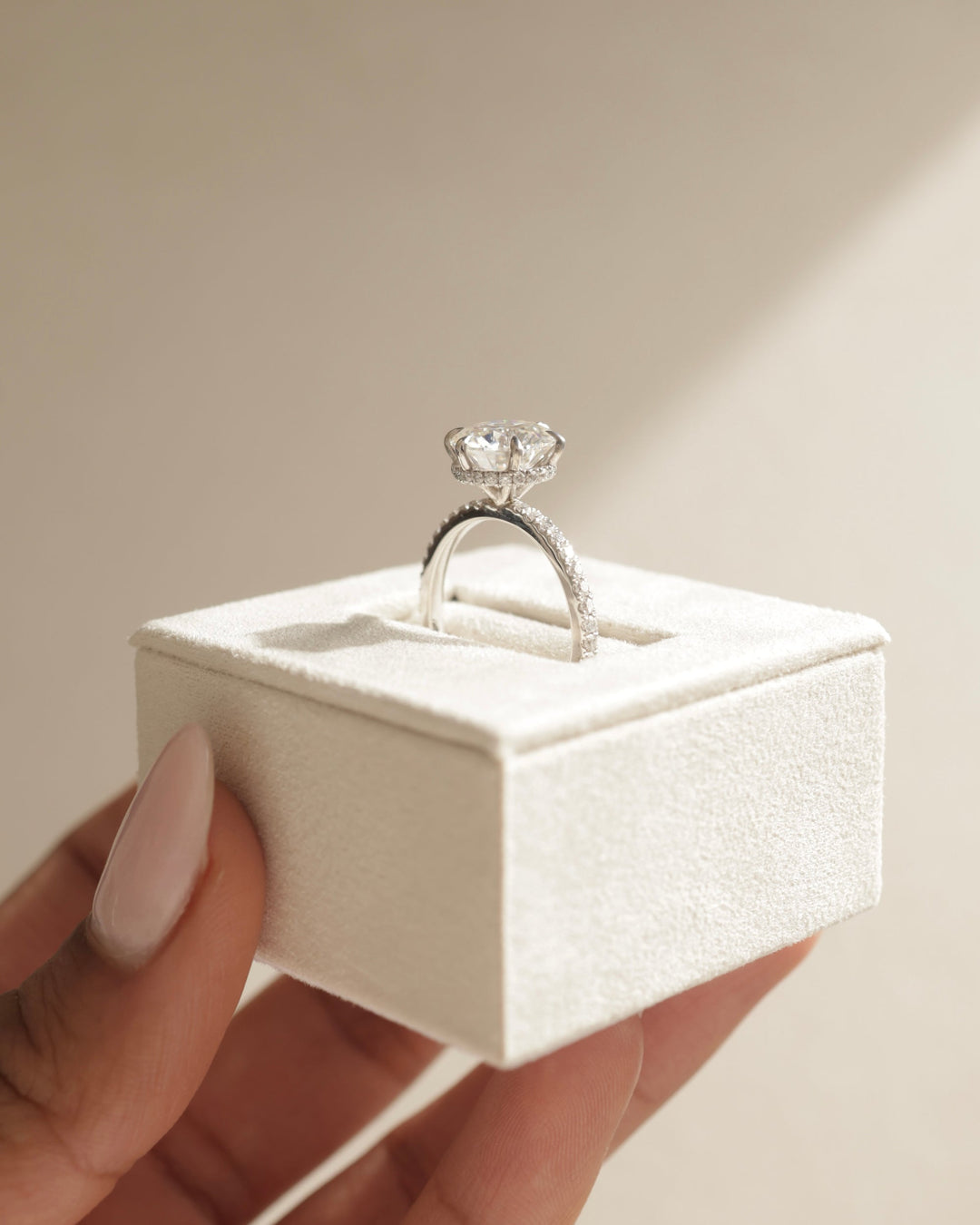 1.0 CT Round Brilliant Pave Setting Moissanite Engagement Ring