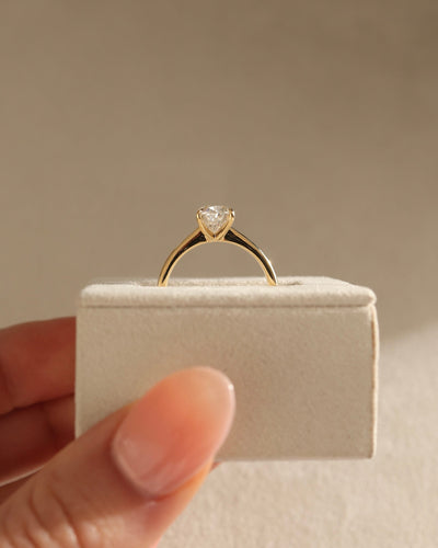 1.0 CT Pear Cut Diamond Solitaire Moissanite Engagement Ring