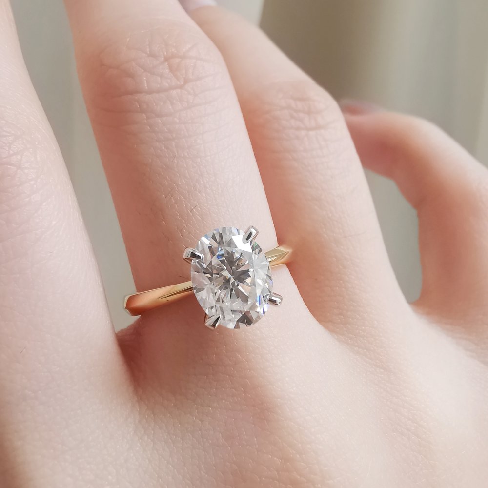 2-0-ct-oval-shaped-moissanite-solitaire-engagement-ring-6