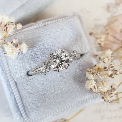 1.0-3.0 CT Round Cluster Style Lab Grown Diamond Engagement Ring