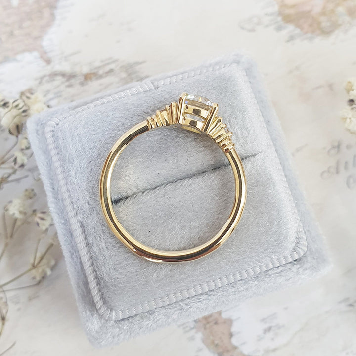 1.0 - 3.0 CT Round Cluster Lab Grown Diamond Engagement Ring