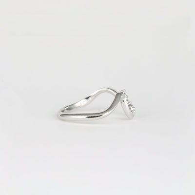 0.11 TCW Round Lab Grown Diamond Curved Wedding Band