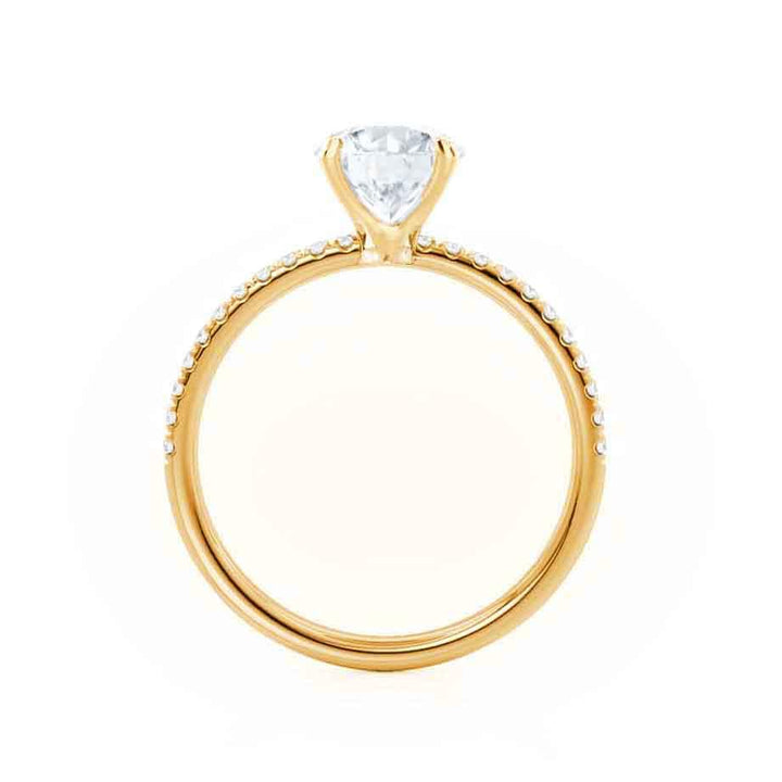 oval-shaped-moissanite-solitaire-engagement-ring-2