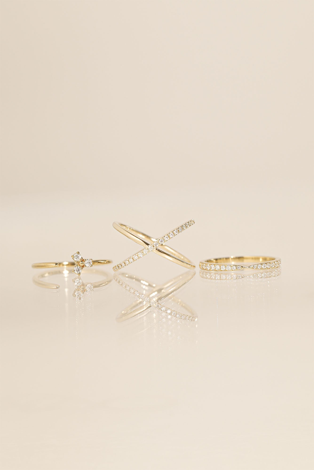 Criss Cross Moissanite Diamond Wedding Band in 14K Gold