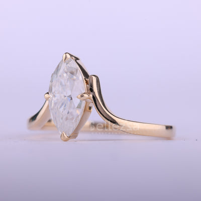 1.50CT Marquise Cut Diamond Unqiue Solitaire Engagement Ring