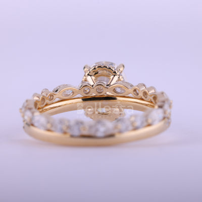 1.0CT Oval Cut Pave Setting Moissanite Engagement Ring Set