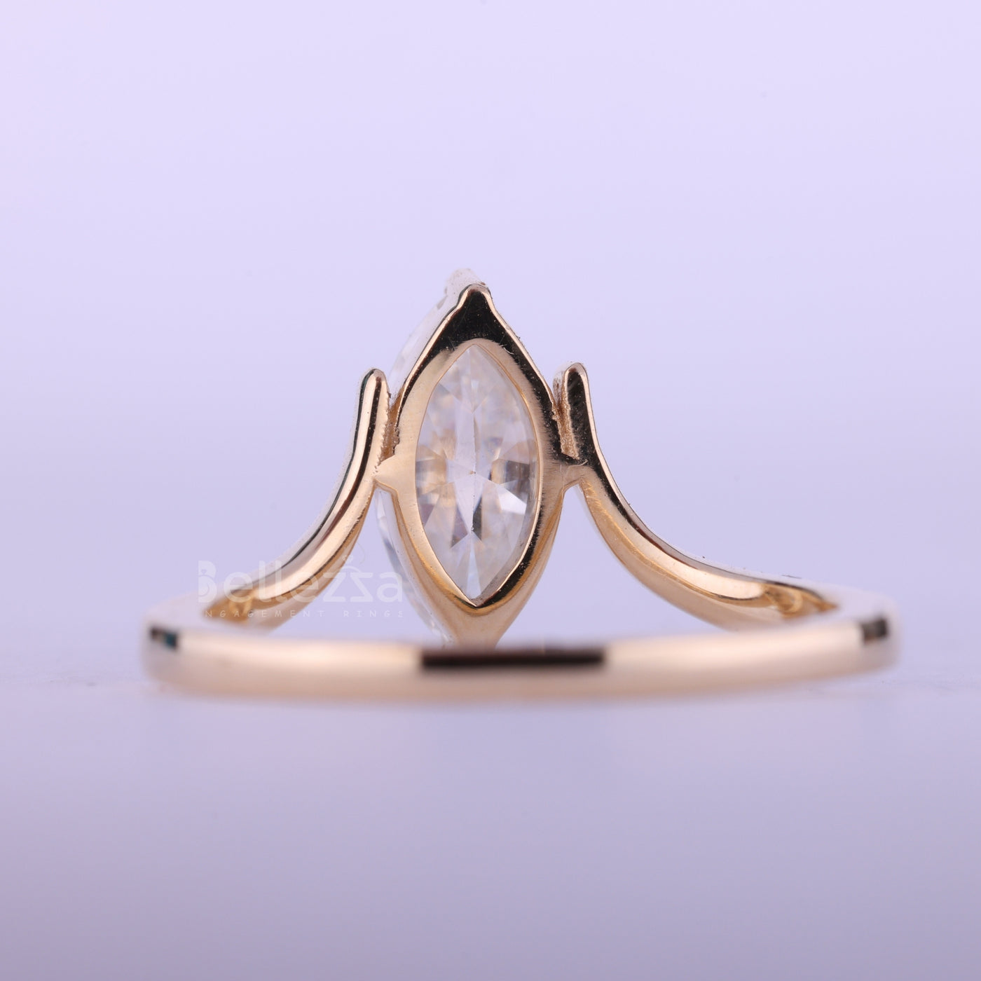 1.50CT Marquise Cut Diamond Unqiue Solitaire Engagement Ring