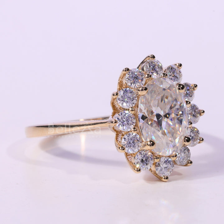 1.0CT Oval Cut Floral Halo Moissanite Engagement Ring