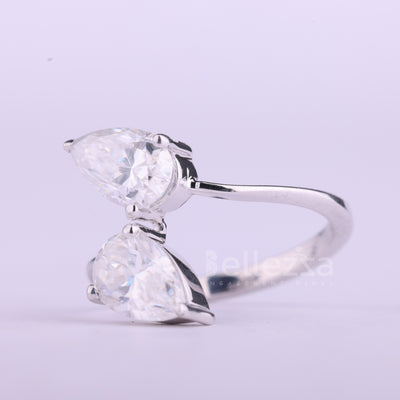 1.0CTW Pear Cut Diamond Toi Et Moi Bypass Shank Wedding Ring