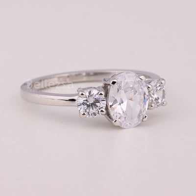 1.0CT Oval Cut Three Stone Moissanite Engagement Ring