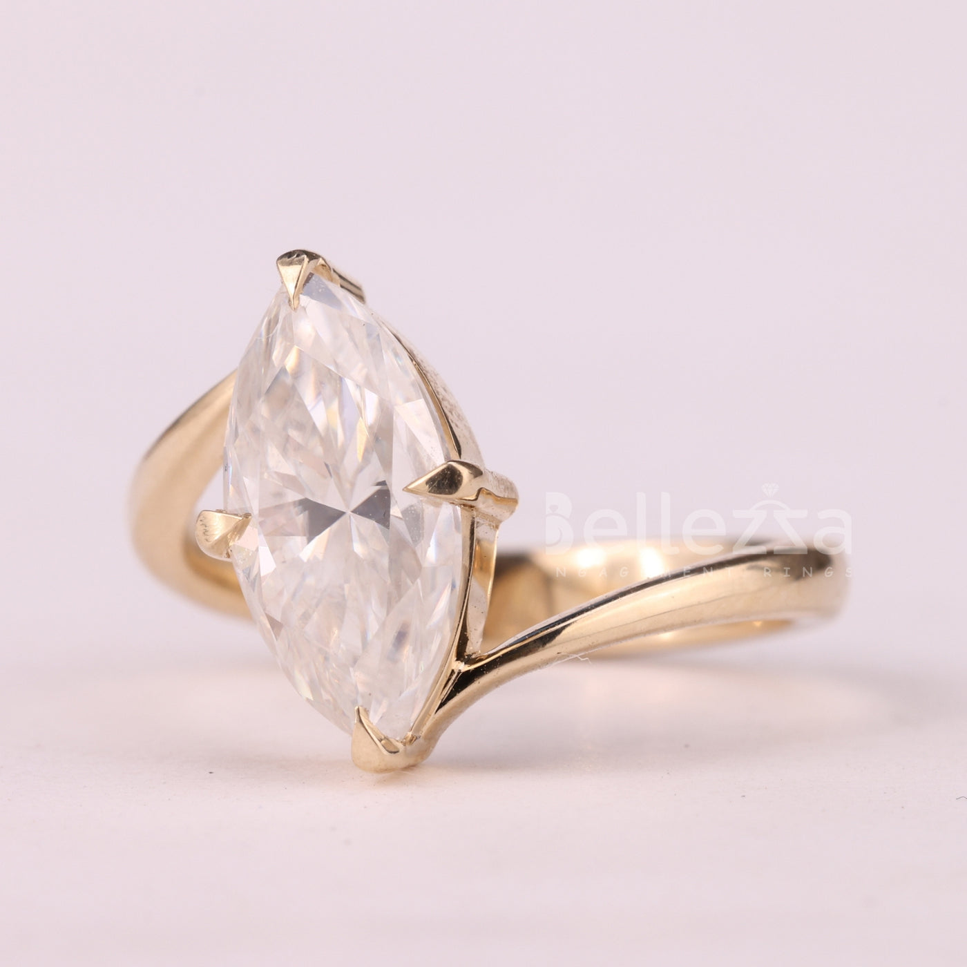 2.0CT Marquise Cut Unique Solitaire Moissanite Engagement Ring